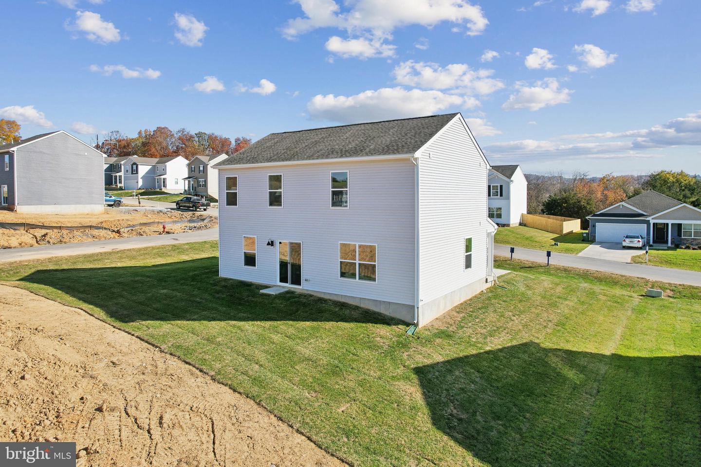 15 POMMEL LN, LEXINGTON CITY, Virginia 24450, 4 Bedrooms Bedrooms, ,2 BathroomsBathrooms,Residential,For sale,15 POMMEL LN,VARB2000112 MLS # VARB2000112