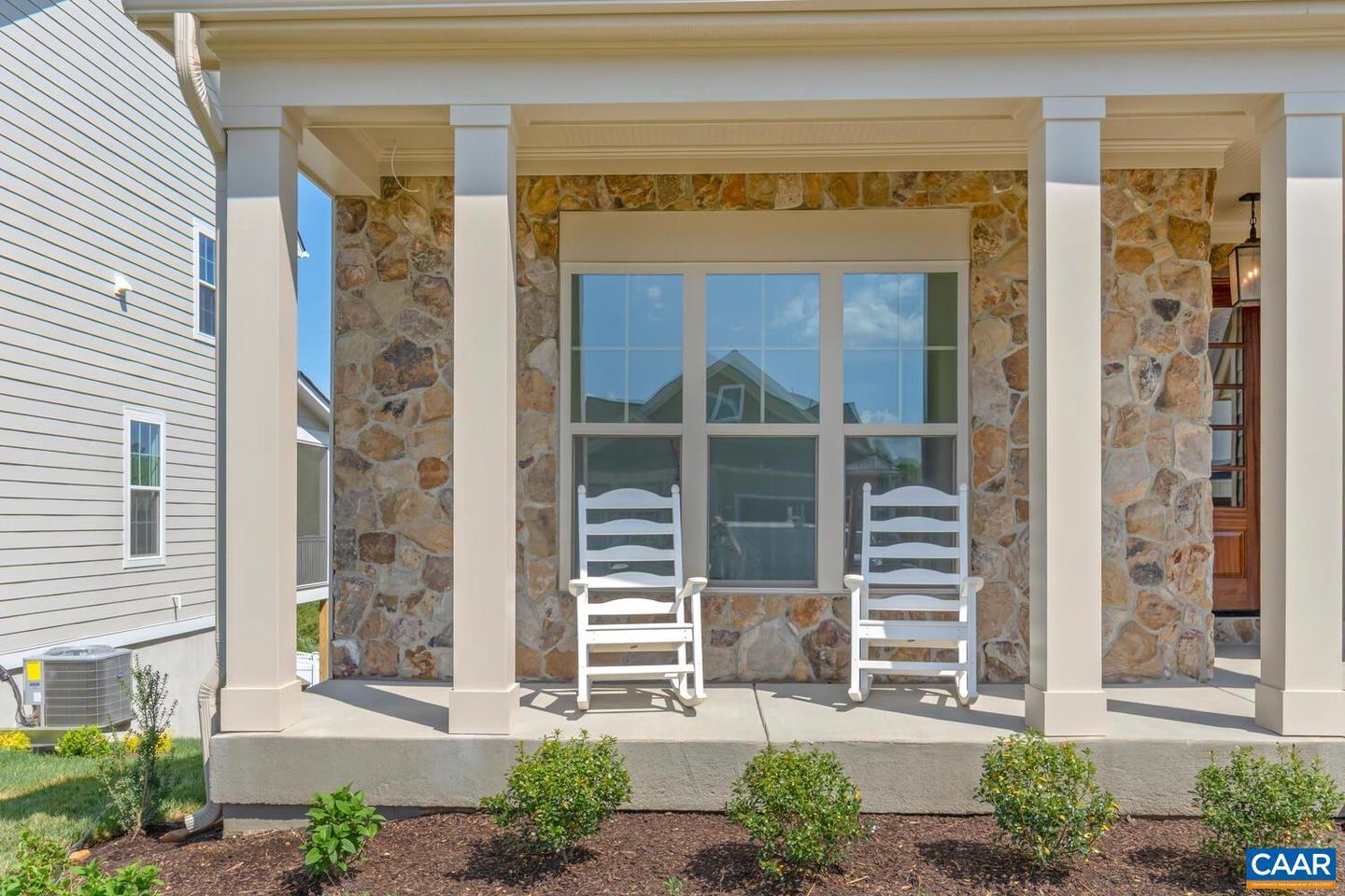 34 A ASHLIN COVE, CHARLOTTESVILLE, Virginia 22901, 3 Bedrooms Bedrooms, ,2 BathroomsBathrooms,Residential,For sale,34 A ASHLIN COVE,664899 MLS # 664899