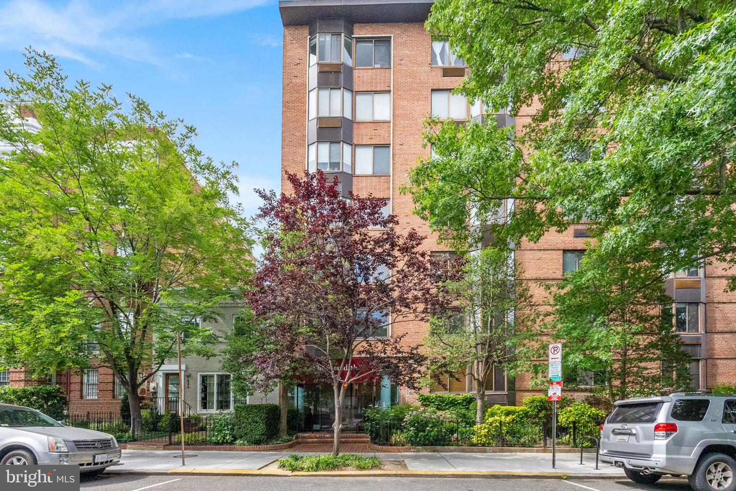 1825 T ST NW #701, WASHINGTON, District Of Columbia 20009, ,1 BathroomBathrooms,Residential,For sale,1825 T ST NW #701,DCDC2202224 MLS # DCDC2202224
