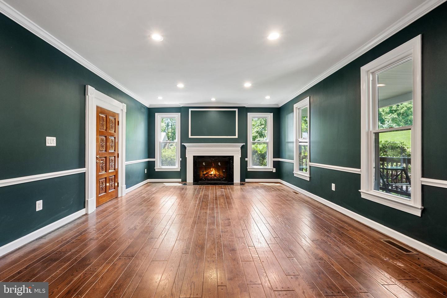 23424 SALLY MILL RD, MIDDLEBURG, Virginia 20117, 4 Bedrooms Bedrooms, ,4 BathroomsBathrooms,Residential,For sale,23424 SALLY MILL RD,VALO2097656 MLS # VALO2097656