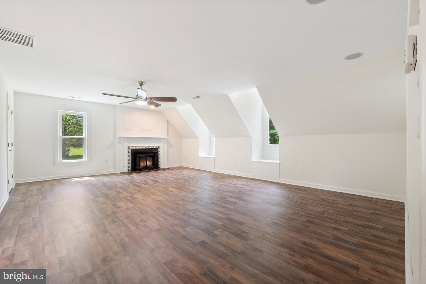 23424 SALLY MILL RD, MIDDLEBURG, Virginia 20117, 4 Bedrooms Bedrooms, ,4 BathroomsBathrooms,Residential,For sale,23424 SALLY MILL RD,VALO2097656 MLS # VALO2097656