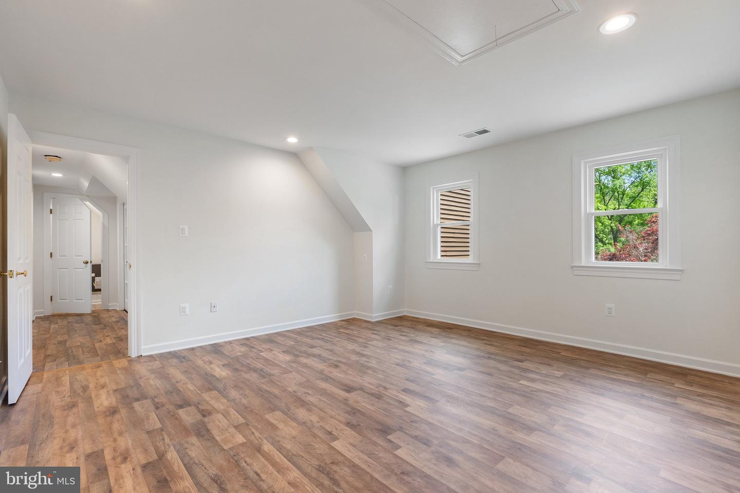 23424 SALLY MILL RD, MIDDLEBURG, Virginia 20117, 4 Bedrooms Bedrooms, ,4 BathroomsBathrooms,Residential,For sale,23424 SALLY MILL RD,VALO2097656 MLS # VALO2097656