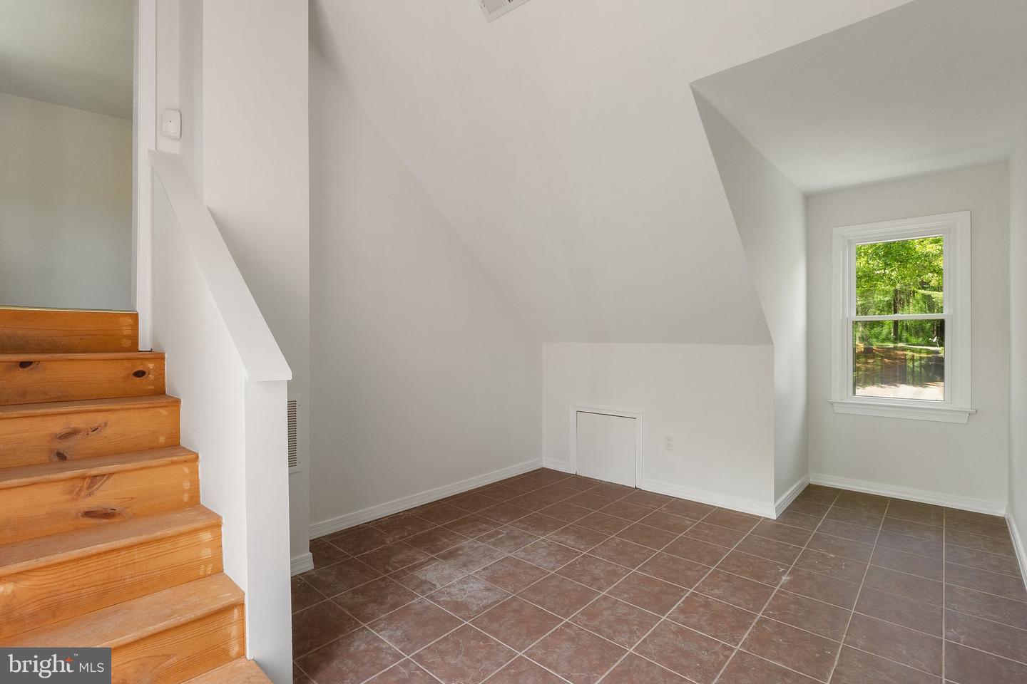 23424 SALLY MILL RD, MIDDLEBURG, Virginia 20117, 4 Bedrooms Bedrooms, ,4 BathroomsBathrooms,Residential,For sale,23424 SALLY MILL RD,VALO2097656 MLS # VALO2097656