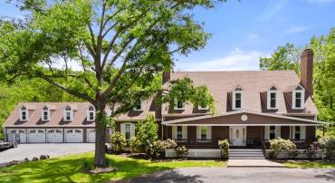 23424 SALLY MILL RD, MIDDLEBURG, Virginia 20117, 4 Bedrooms Bedrooms, ,4 BathroomsBathrooms,Residential,For sale,23424 SALLY MILL RD,VALO2097656 MLS # VALO2097656