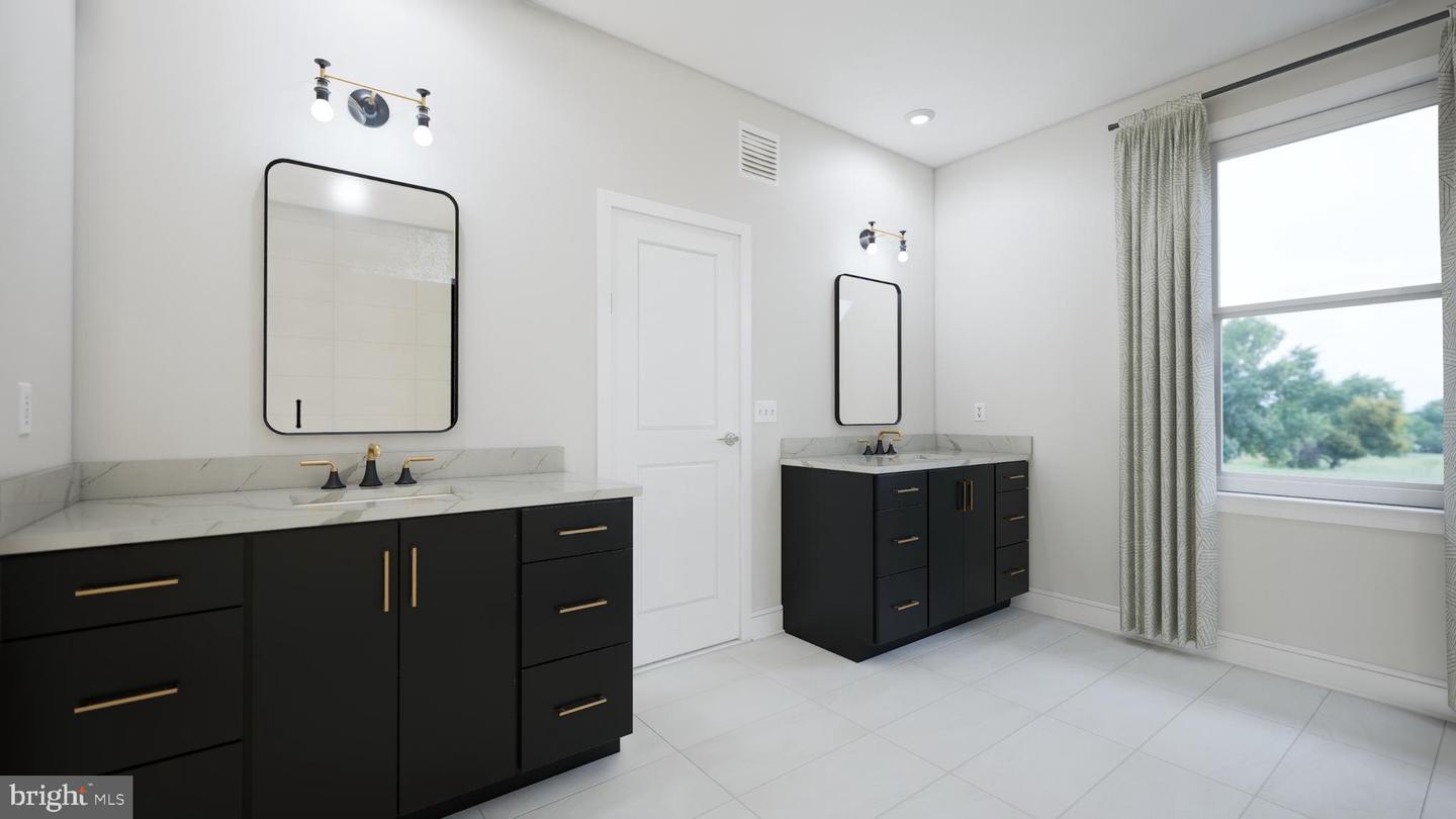 14691 FORDSON CT, WATERFORD, Virginia 20197, 5 Bedrooms Bedrooms, ,4 BathroomsBathrooms,Residential,For sale,14691 FORDSON CT,VALO2097660 MLS # VALO2097660