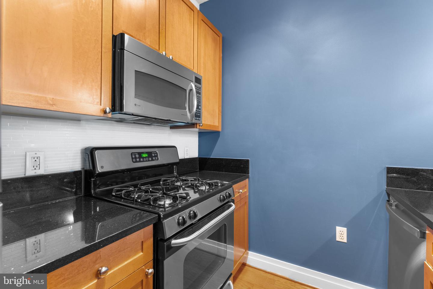 2120 VERMONT AVE NW #307, WASHINGTON, District Of Columbia 20001, 1 Bedroom Bedrooms, ,1 BathroomBathrooms,Residential,For sale,2120 VERMONT AVE NW #307,DCDC2202254 MLS # DCDC2202254