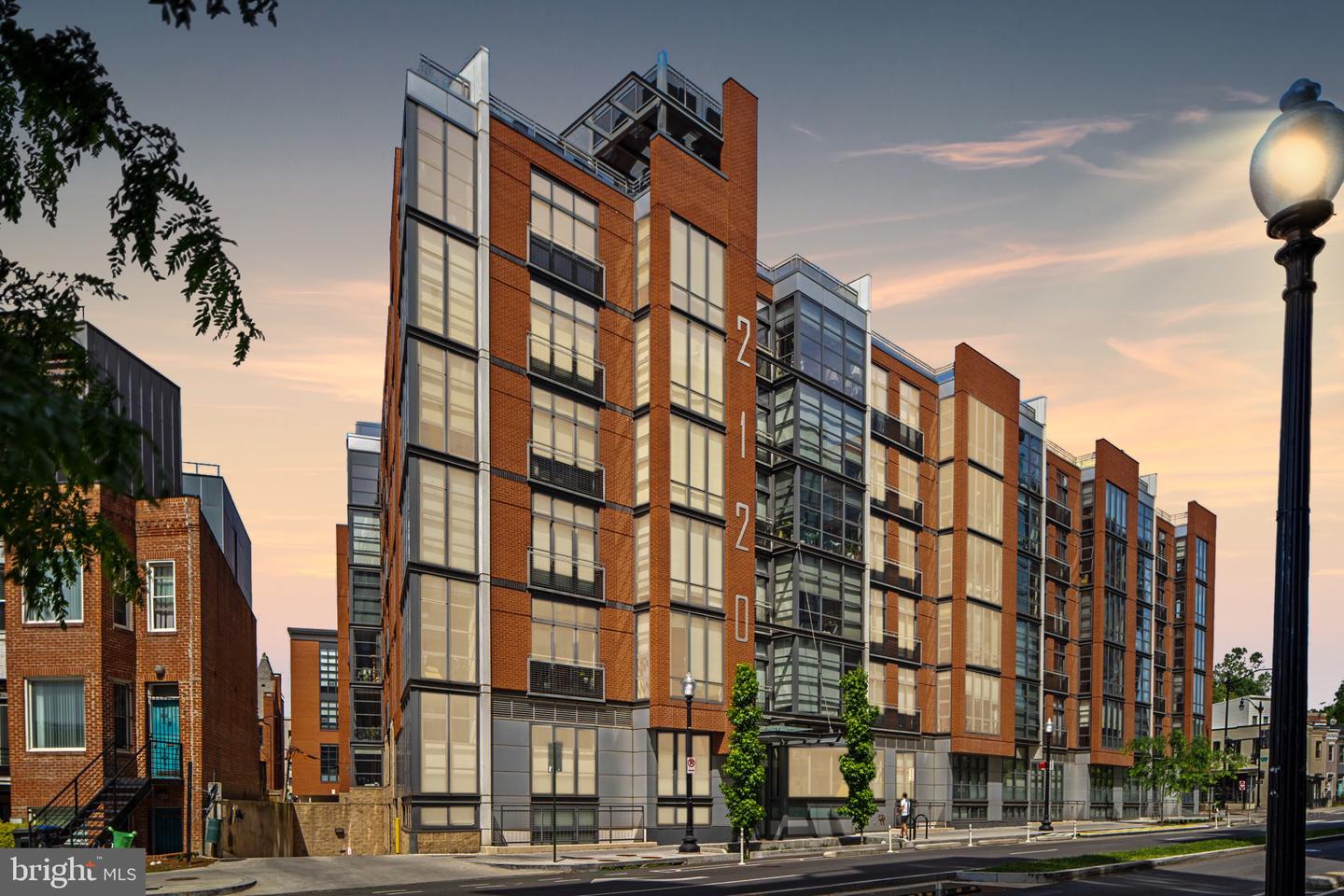 2120 VERMONT AVE NW #307, WASHINGTON, District Of Columbia 20001, 1 Bedroom Bedrooms, ,1 BathroomBathrooms,Residential,For sale,2120 VERMONT AVE NW #307,DCDC2202254 MLS # DCDC2202254