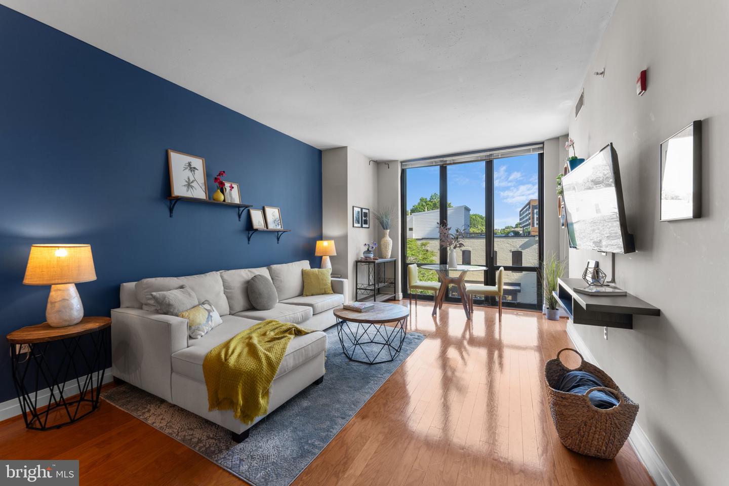 2120 VERMONT AVE NW #307, WASHINGTON, District Of Columbia 20001, 1 Bedroom Bedrooms, ,1 BathroomBathrooms,Residential,For sale,2120 VERMONT AVE NW #307,DCDC2202254 MLS # DCDC2202254
