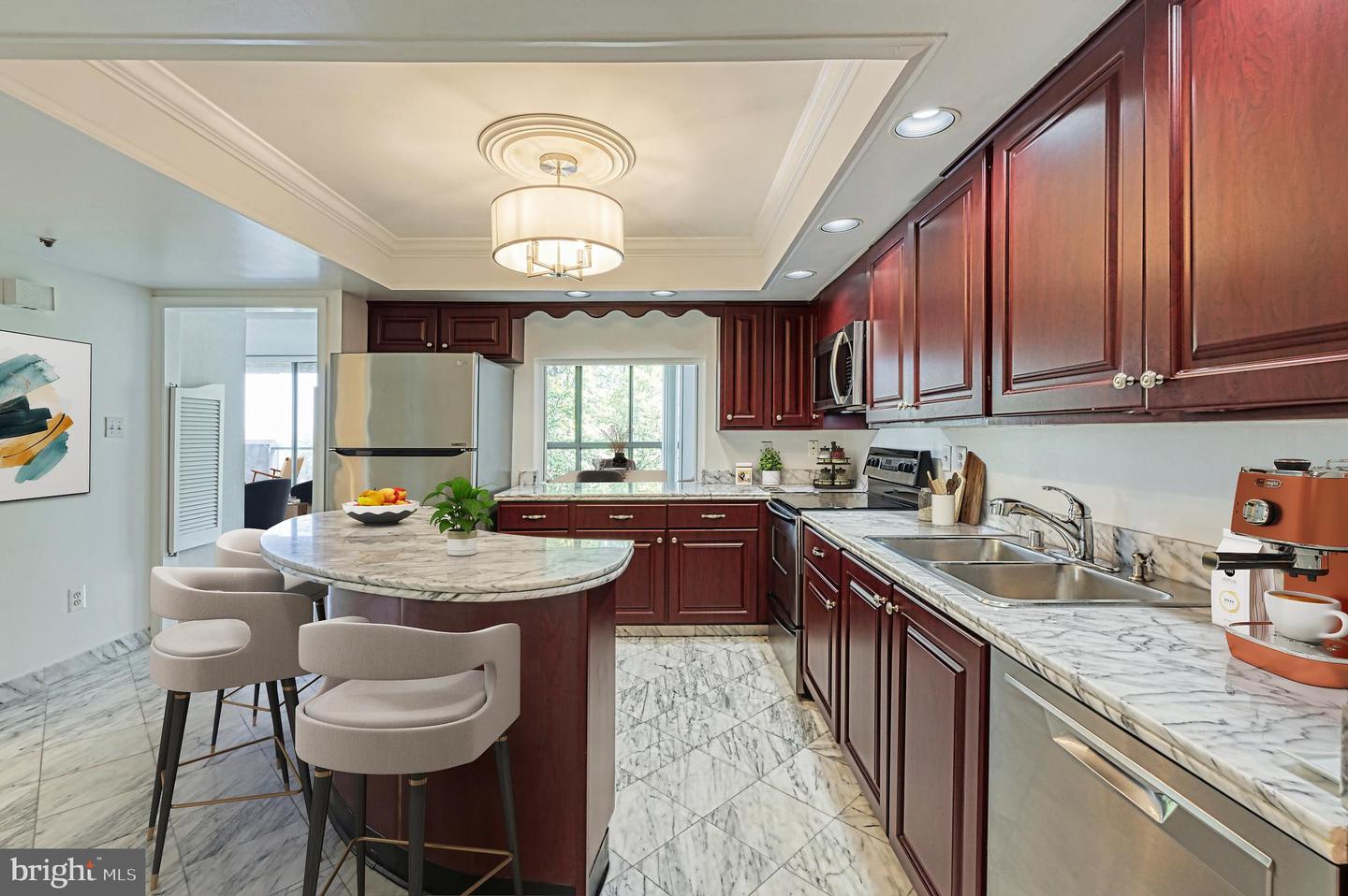 1101 S ARLINGTON RIDGE RD #216, ARLINGTON, Virginia 22202, 3 Bedrooms Bedrooms, ,3 BathroomsBathrooms,Residential,For sale,1101 S ARLINGTON RIDGE RD #216,VAAR2058112 MLS # VAAR2058112