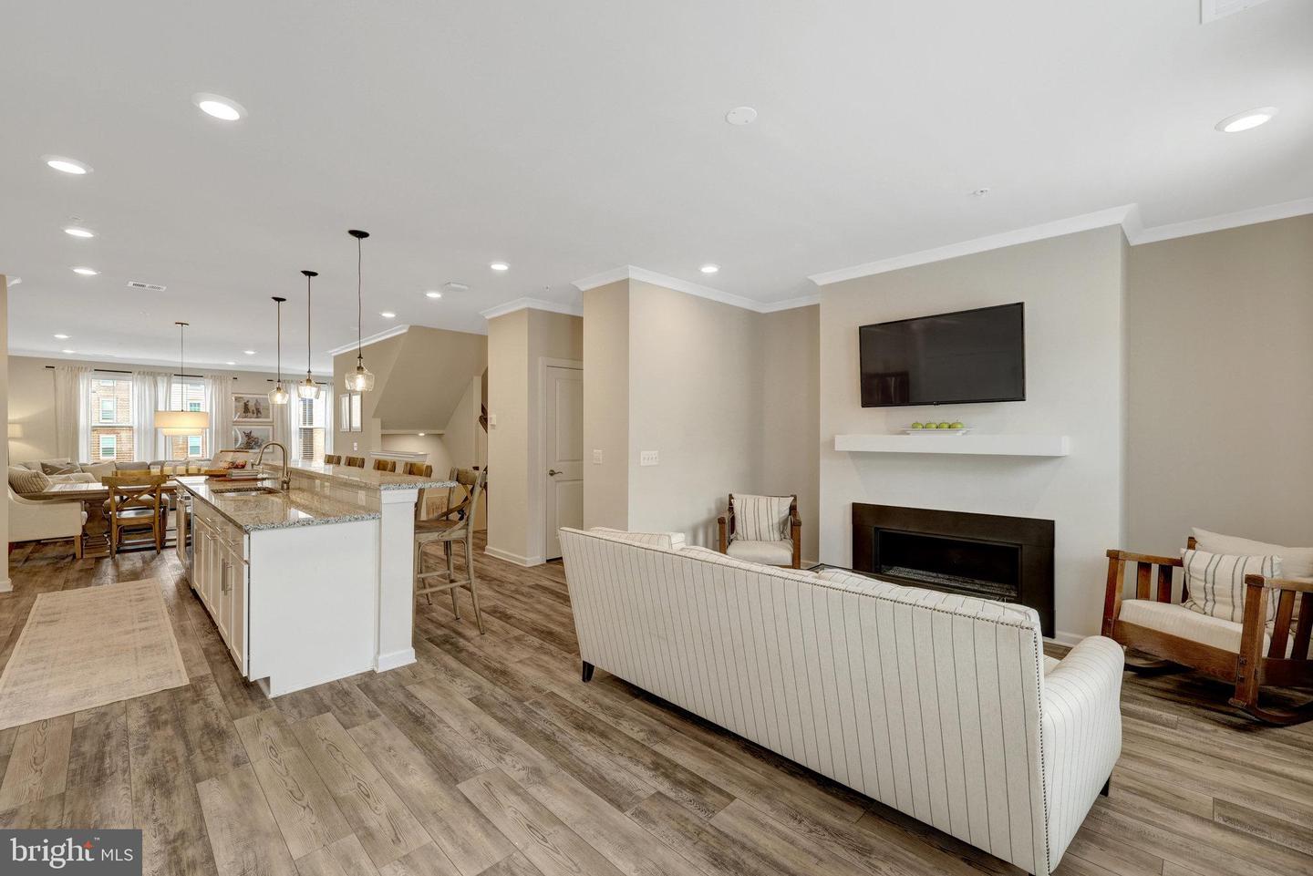 45210 LETTERMORE SQ, STERLING, Virginia 20166, 3 Bedrooms Bedrooms, ,2 BathroomsBathrooms,Residential,For sale,45210 LETTERMORE SQ,VALO2097672 MLS # VALO2097672