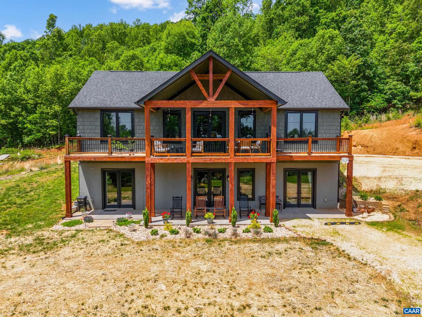 929 POOR HOUSE FARM RD, AMHERST, Virginia 24521, 3 Bedrooms Bedrooms, ,4 BathroomsBathrooms,Residential,For sale,929 POOR HOUSE FARM RD,664906 MLS # 664906
