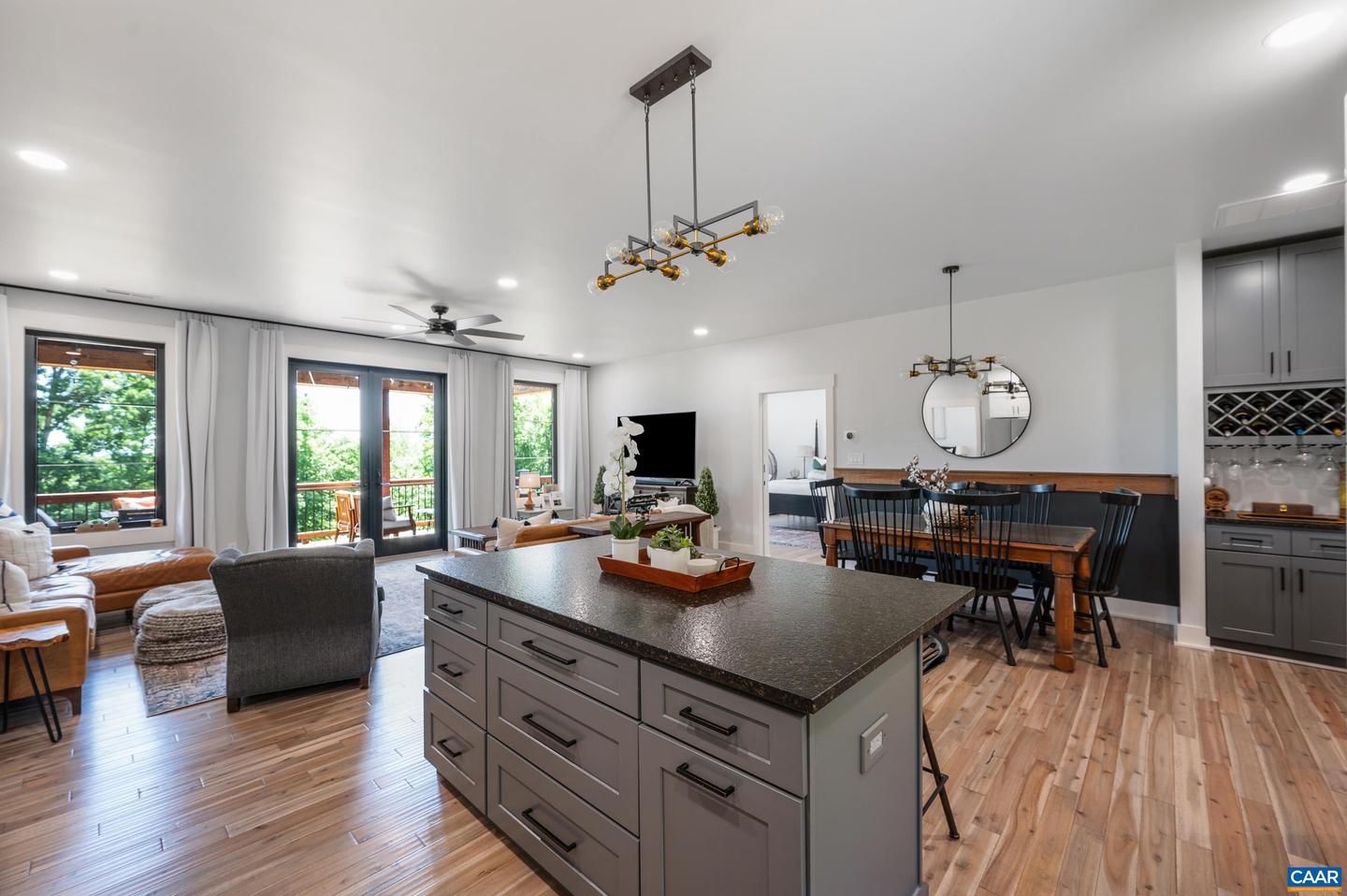 929 POOR HOUSE FARM RD, AMHERST, Virginia 24521, 3 Bedrooms Bedrooms, ,4 BathroomsBathrooms,Residential,For sale,929 POOR HOUSE FARM RD,664906 MLS # 664906