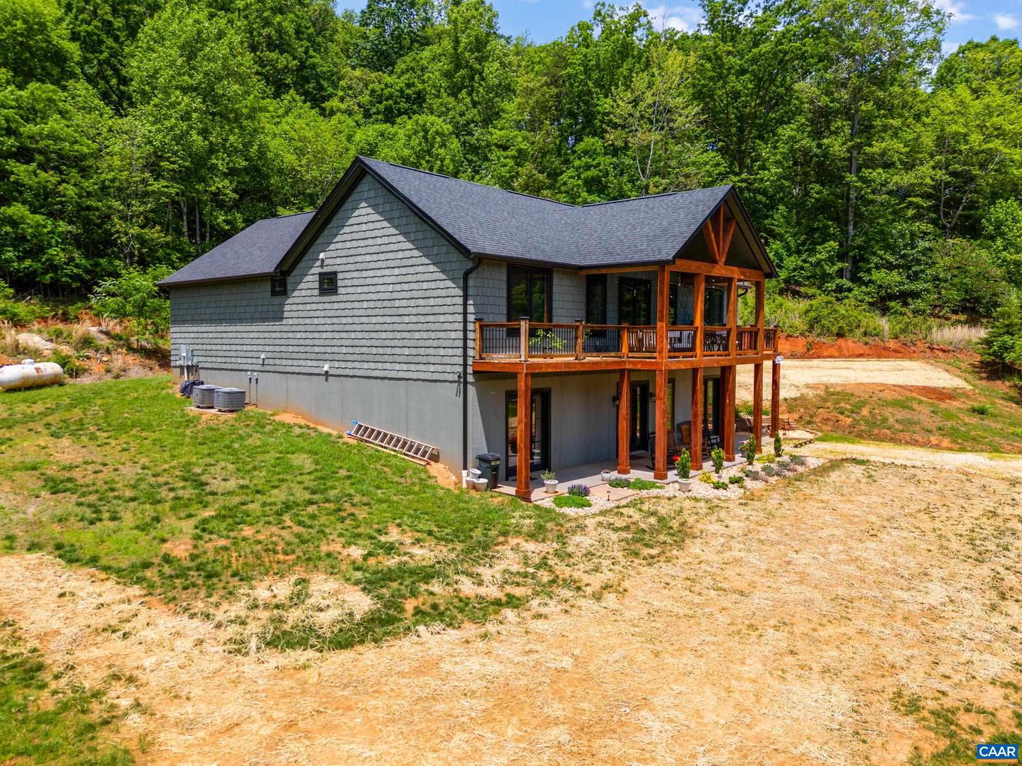 929 POOR HOUSE FARM RD, AMHERST, Virginia 24521, 3 Bedrooms Bedrooms, ,4 BathroomsBathrooms,Residential,For sale,929 POOR HOUSE FARM RD,664906 MLS # 664906