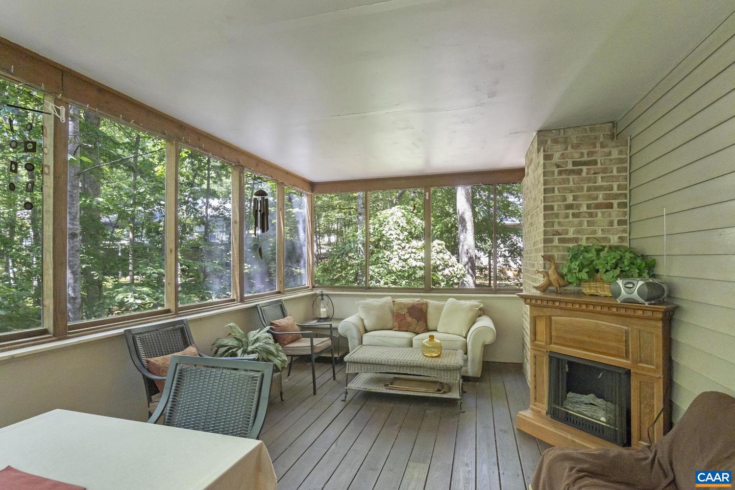 2 WHIPPOORWILL LN, PALMYRA, Virginia 22963, 4 Bedrooms Bedrooms, ,2 BathroomsBathrooms,Residential,For sale,2 WHIPPOORWILL LN,664852 MLS # 664852
