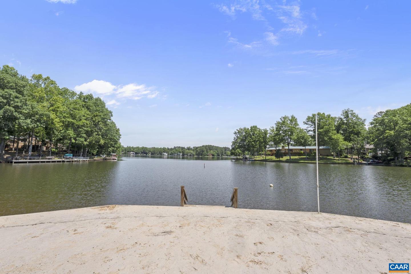 2 WHIPPOORWILL LN, PALMYRA, Virginia 22963, 4 Bedrooms Bedrooms, ,2 BathroomsBathrooms,Residential,For sale,2 WHIPPOORWILL LN,664852 MLS # 664852