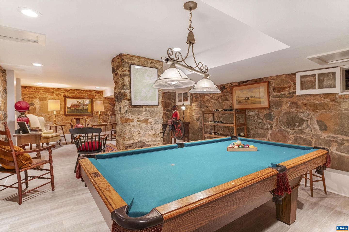 4035 EDGE VALLEY RD, NORTH GARDEN, Virginia 22959, 5 Bedrooms Bedrooms, ,3 BathroomsBathrooms,Residential,For sale,4035 EDGE VALLEY RD,664861 MLS # 664861