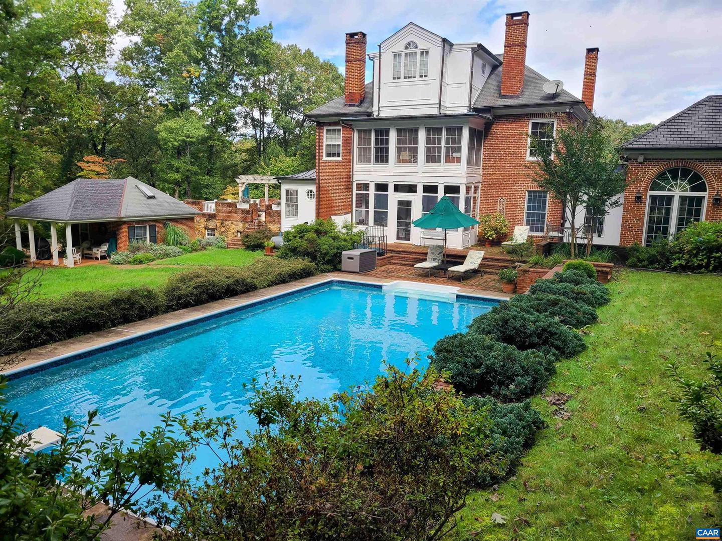 4035 EDGE VALLEY RD, NORTH GARDEN, Virginia 22959, 5 Bedrooms Bedrooms, ,3 BathroomsBathrooms,Residential,For sale,4035 EDGE VALLEY RD,664861 MLS # 664861