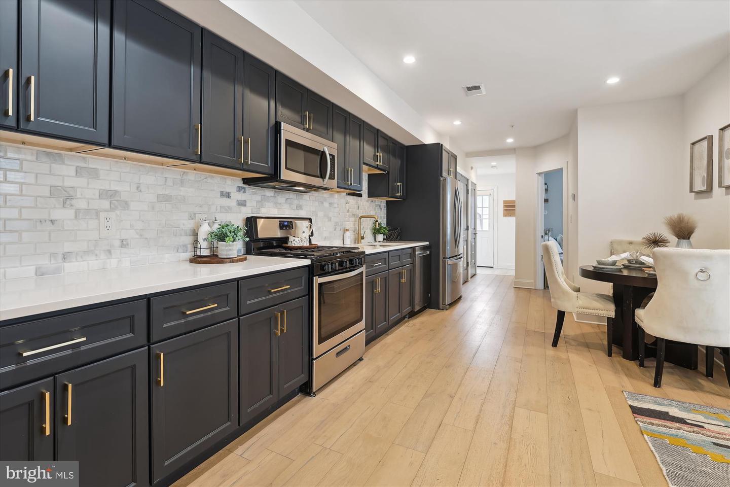 200 HAMILTON ST NW #2, WASHINGTON, District Of Columbia 20011, 2 Bedrooms Bedrooms, ,2 BathroomsBathrooms,Residential,For sale,200 HAMILTON ST NW #2,DCDC2202292 MLS # DCDC2202292
