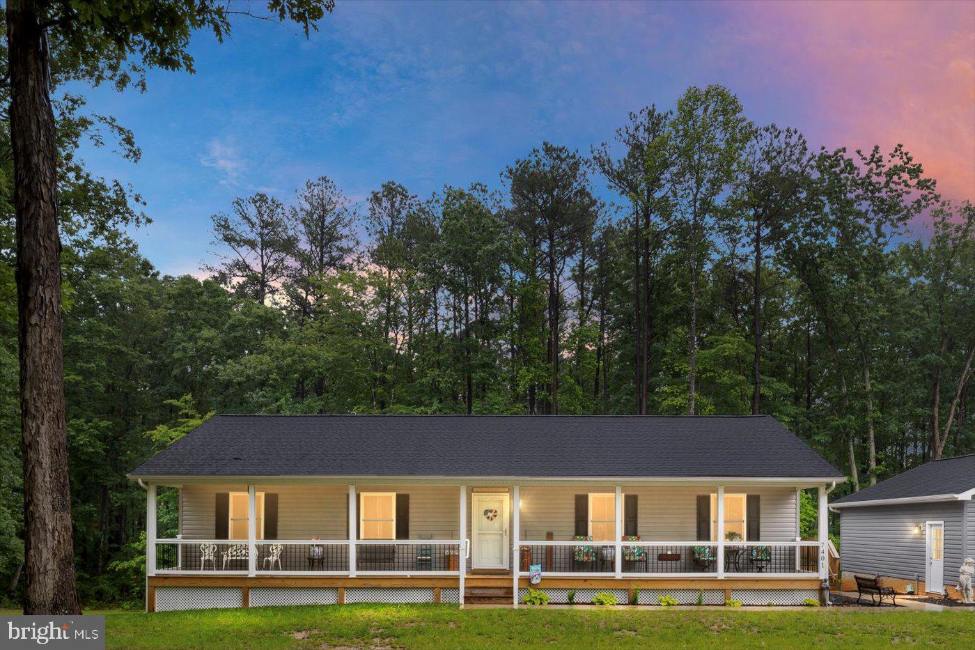 7401 STUBBS BRIDGE RD, SPOTSYLVANIA, Virginia 22551, 3 Bedrooms Bedrooms, ,3 BathroomsBathrooms,Residential,For sale,7401 STUBBS BRIDGE RD,VASP2033394 MLS # VASP2033394