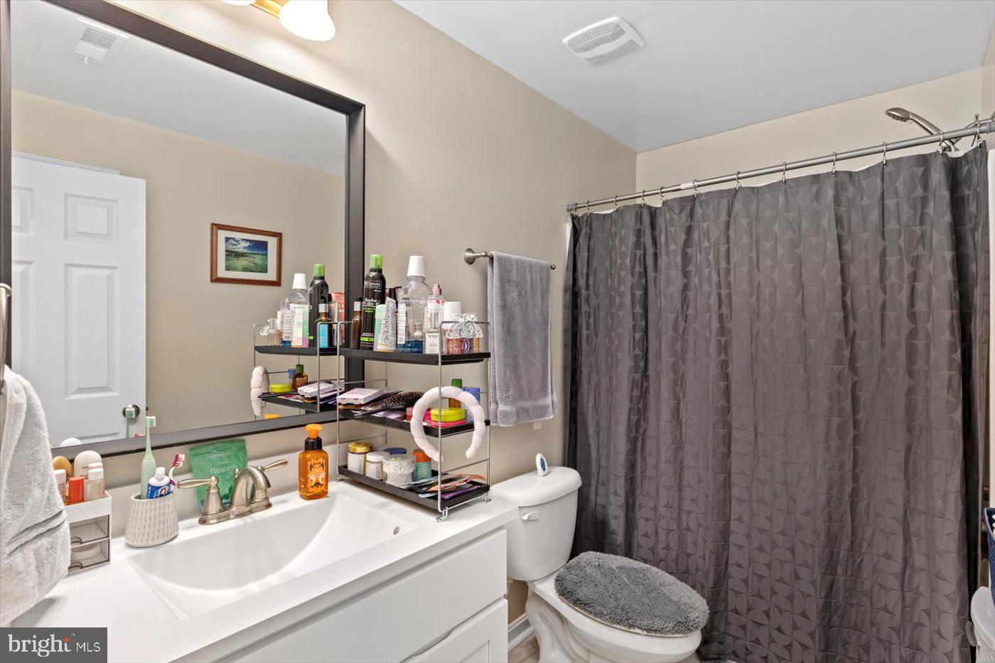 7401 STUBBS BRIDGE RD, SPOTSYLVANIA, Virginia 22551, 3 Bedrooms Bedrooms, ,3 BathroomsBathrooms,Residential,For sale,7401 STUBBS BRIDGE RD,VASP2033394 MLS # VASP2033394