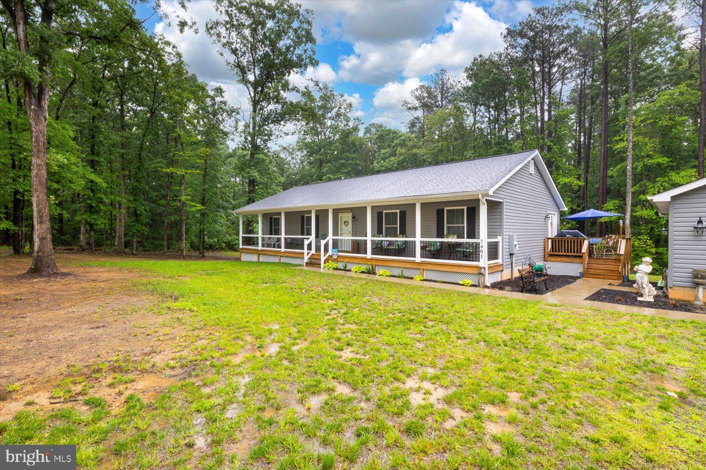 7401 STUBBS BRIDGE RD, SPOTSYLVANIA, Virginia 22551, 3 Bedrooms Bedrooms, ,3 BathroomsBathrooms,Residential,For sale,7401 STUBBS BRIDGE RD,VASP2033394 MLS # VASP2033394
