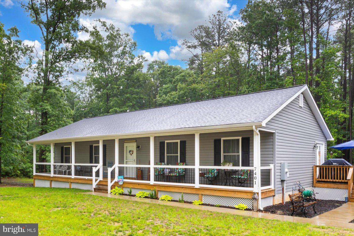 7401 STUBBS BRIDGE RD, SPOTSYLVANIA, Virginia 22551, 3 Bedrooms Bedrooms, ,3 BathroomsBathrooms,Residential,For sale,7401 STUBBS BRIDGE RD,VASP2033394 MLS # VASP2033394