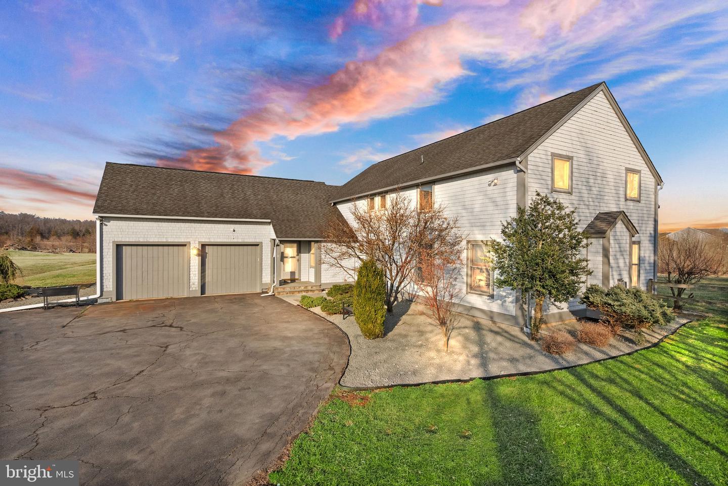 12150 PARKGATE DR, NOKESVILLE, Virginia 20181, 4 Bedrooms Bedrooms, ,3 BathroomsBathrooms,Residential,For sale,12150 PARKGATE DR,VAPW2095488 MLS # VAPW2095488