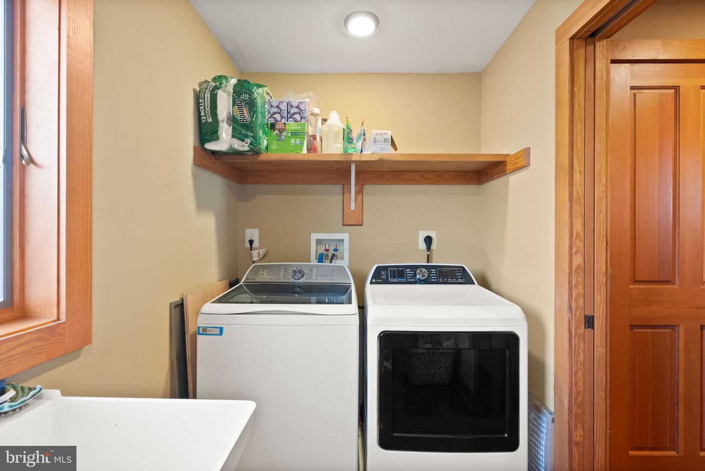 12150 PARKGATE DR, NOKESVILLE, Virginia 20181, 4 Bedrooms Bedrooms, ,3 BathroomsBathrooms,Residential,For sale,12150 PARKGATE DR,VAPW2095488 MLS # VAPW2095488