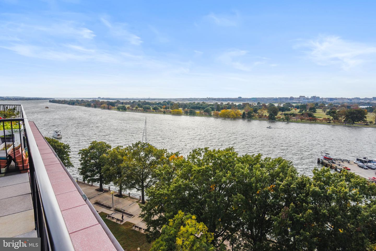 510 N ST SW #N625, WASHINGTON, District Of Columbia 20024, 1 Bedroom Bedrooms, ,1 BathroomBathrooms,Residential,For sale,510 N ST SW #N625,DCDC2202310 MLS # DCDC2202310