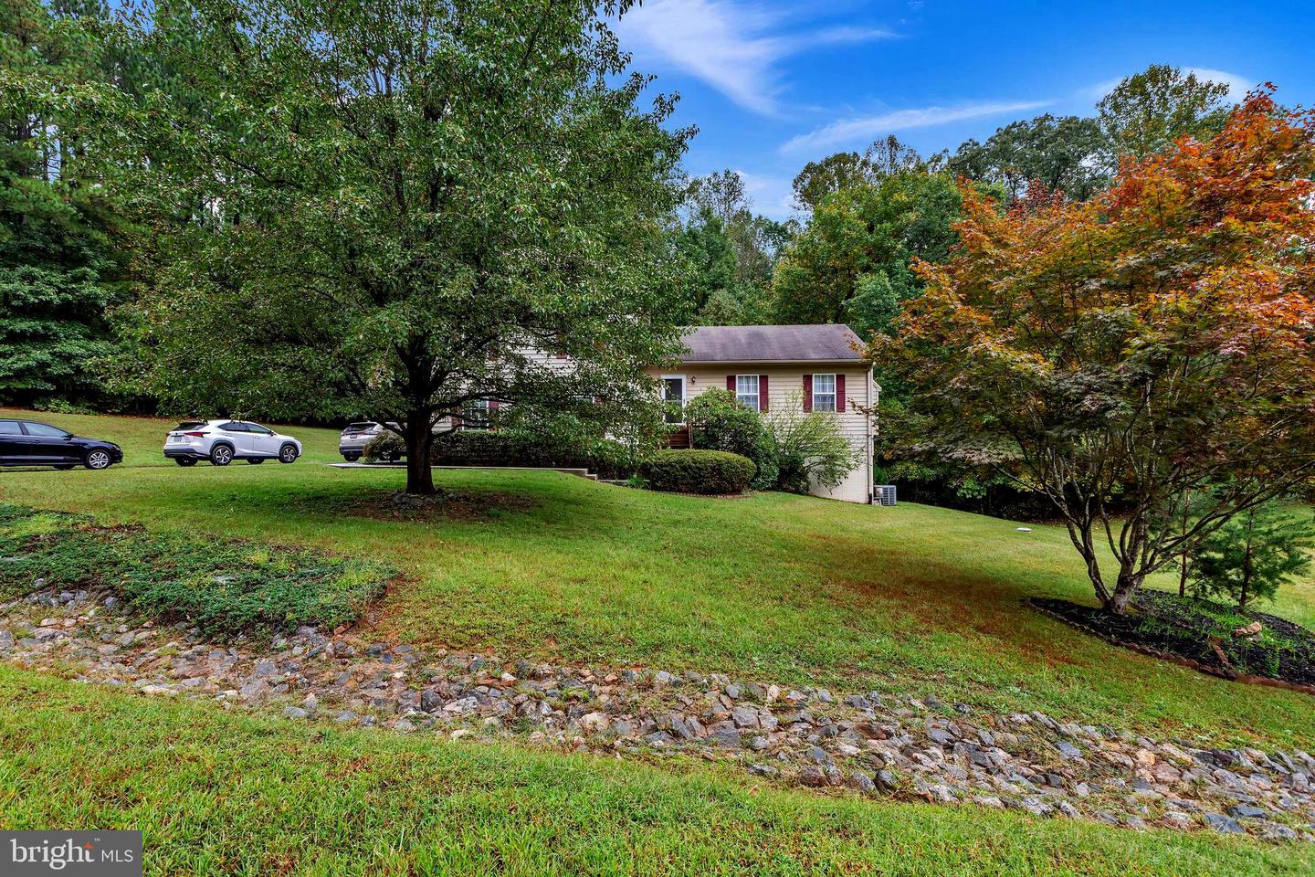 26 MAGNOLIA CT, BARBOURSVILLE, Virginia 22923, 3 Bedrooms Bedrooms, ,2 BathroomsBathrooms,Residential,For sale,26 MAGNOLIA CT,VAGR2000536 MLS # VAGR2000536