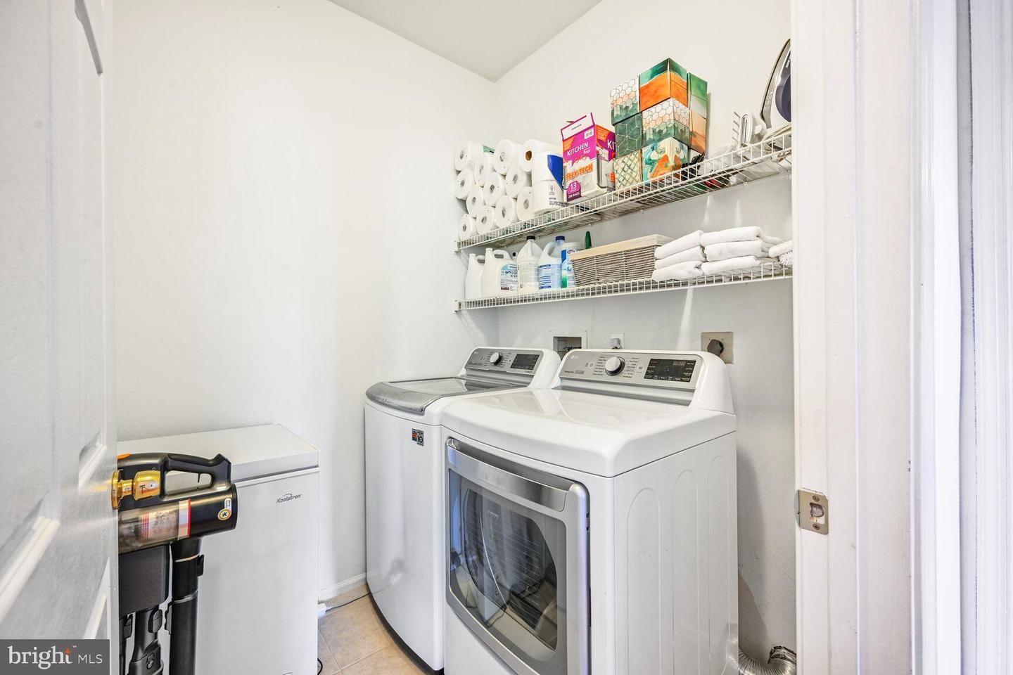 1530 SPRING GATE DR #9219, MCLEAN, Virginia 22102, 2 Bedrooms Bedrooms, ,2 BathroomsBathrooms,Residential,For sale,1530 SPRING GATE DR #9219,VAFX2221074 MLS # VAFX2221074