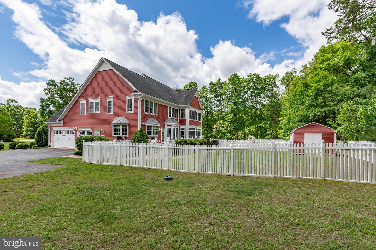 12013 SAWHILL BLVD, SPOTSYLVANIA, Virginia 22553, 6 Bedrooms Bedrooms, ,5 BathroomsBathrooms,Residential,For sale,12013 SAWHILL BLVD,VASP2030804 MLS # VASP2030804