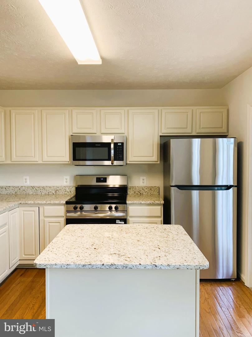 207 REGINA LN, FREDERICKSBURG, Virginia 22405, 3 Bedrooms Bedrooms, ,2 BathroomsBathrooms,Residential,For sale,207 REGINA LN,VAST2037008 MLS # VAST2037008
