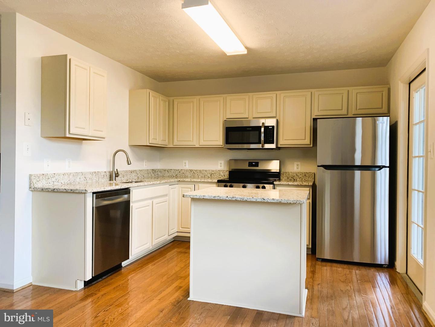 207 REGINA LN, FREDERICKSBURG, Virginia 22405, 3 Bedrooms Bedrooms, ,2 BathroomsBathrooms,Residential,For sale,207 REGINA LN,VAST2037008 MLS # VAST2037008
