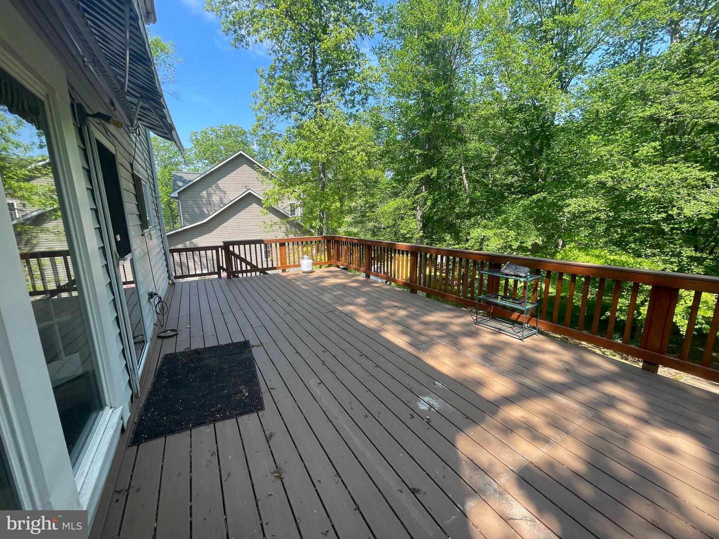 7809 LAKE DR, MANASSAS, Virginia 20111, 4 Bedrooms Bedrooms, ,2 BathroomsBathrooms,Residential,For sale,7809 LAKE DR,VAPW2091474 MLS # VAPW2091474