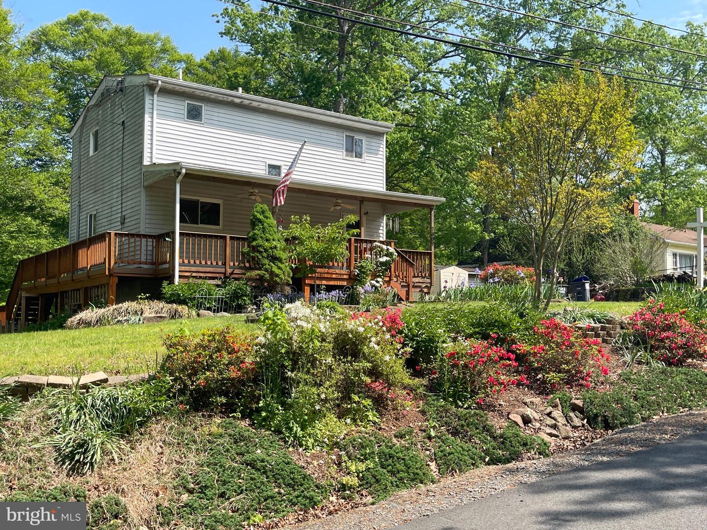 7809 LAKE DR, MANASSAS, Virginia 20111, 4 Bedrooms Bedrooms, ,2 BathroomsBathrooms,Residential,For sale,7809 LAKE DR,VAPW2091474 MLS # VAPW2091474