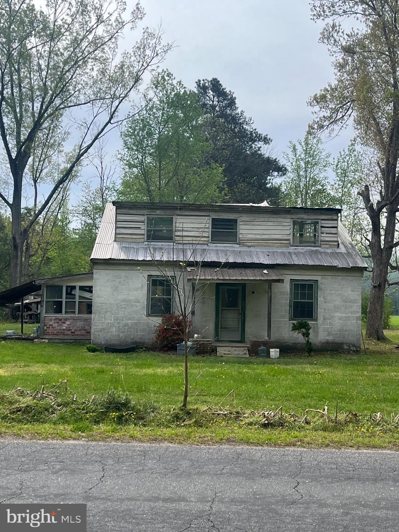 1146 WARES WHARF RD, DUNNSVILLE, Virginia 22454, 2 Bedrooms Bedrooms, ,1 BathroomBathrooms,Residential,For sale,1146 WARES WHARF RD,VAES2000864 MLS # VAES2000864