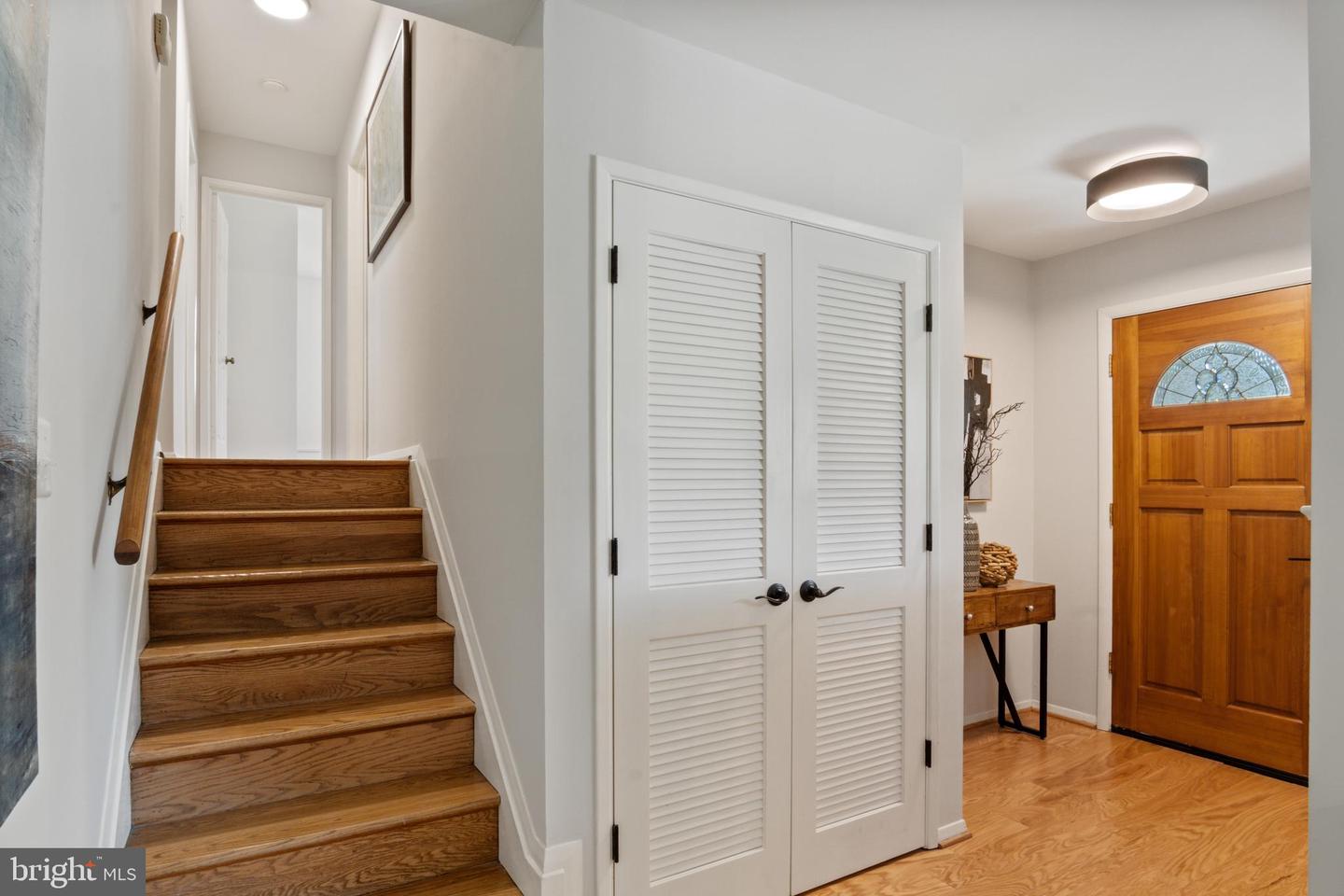 8318 FELTON LN, ALEXANDRIA, Virginia 22308, 4 Bedrooms Bedrooms, ,3 BathroomsBathrooms,Residential,For sale,8318 FELTON LN,VAFX2235490 MLS # VAFX2235490