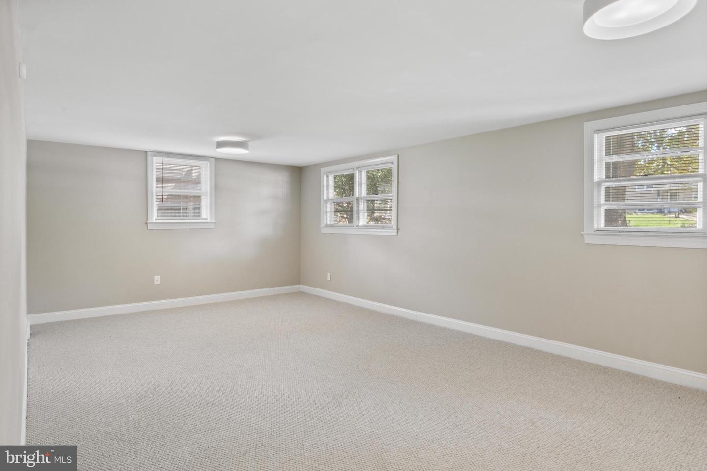 8318 FELTON LN, ALEXANDRIA, Virginia 22308, 4 Bedrooms Bedrooms, ,3 BathroomsBathrooms,Residential,For sale,8318 FELTON LN,VAFX2235490 MLS # VAFX2235490