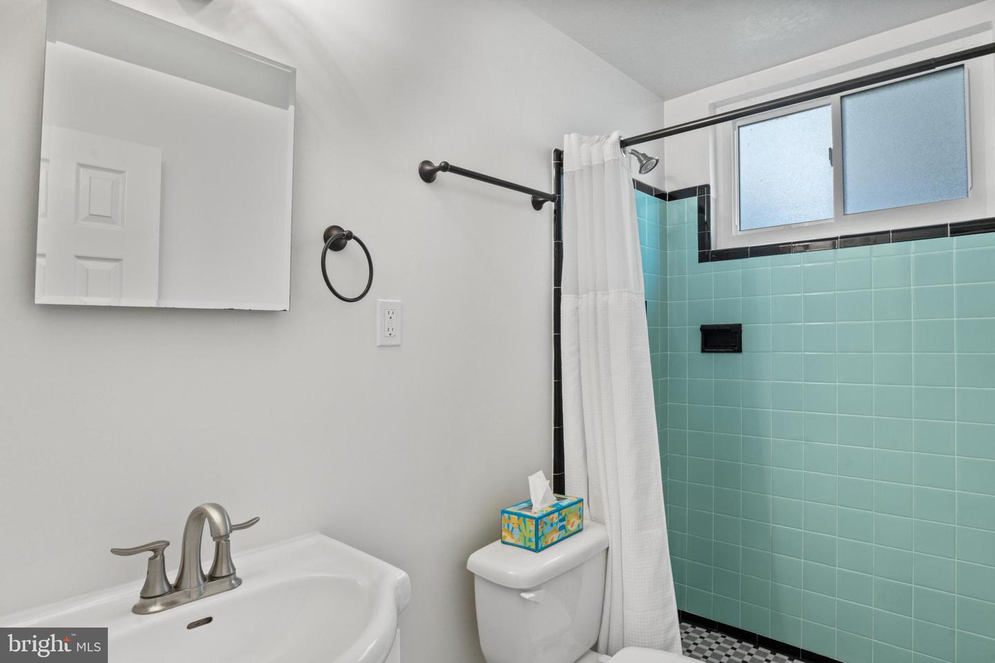 8318 FELTON LN, ALEXANDRIA, Virginia 22308, 4 Bedrooms Bedrooms, ,3 BathroomsBathrooms,Residential,For sale,8318 FELTON LN,VAFX2235490 MLS # VAFX2235490
