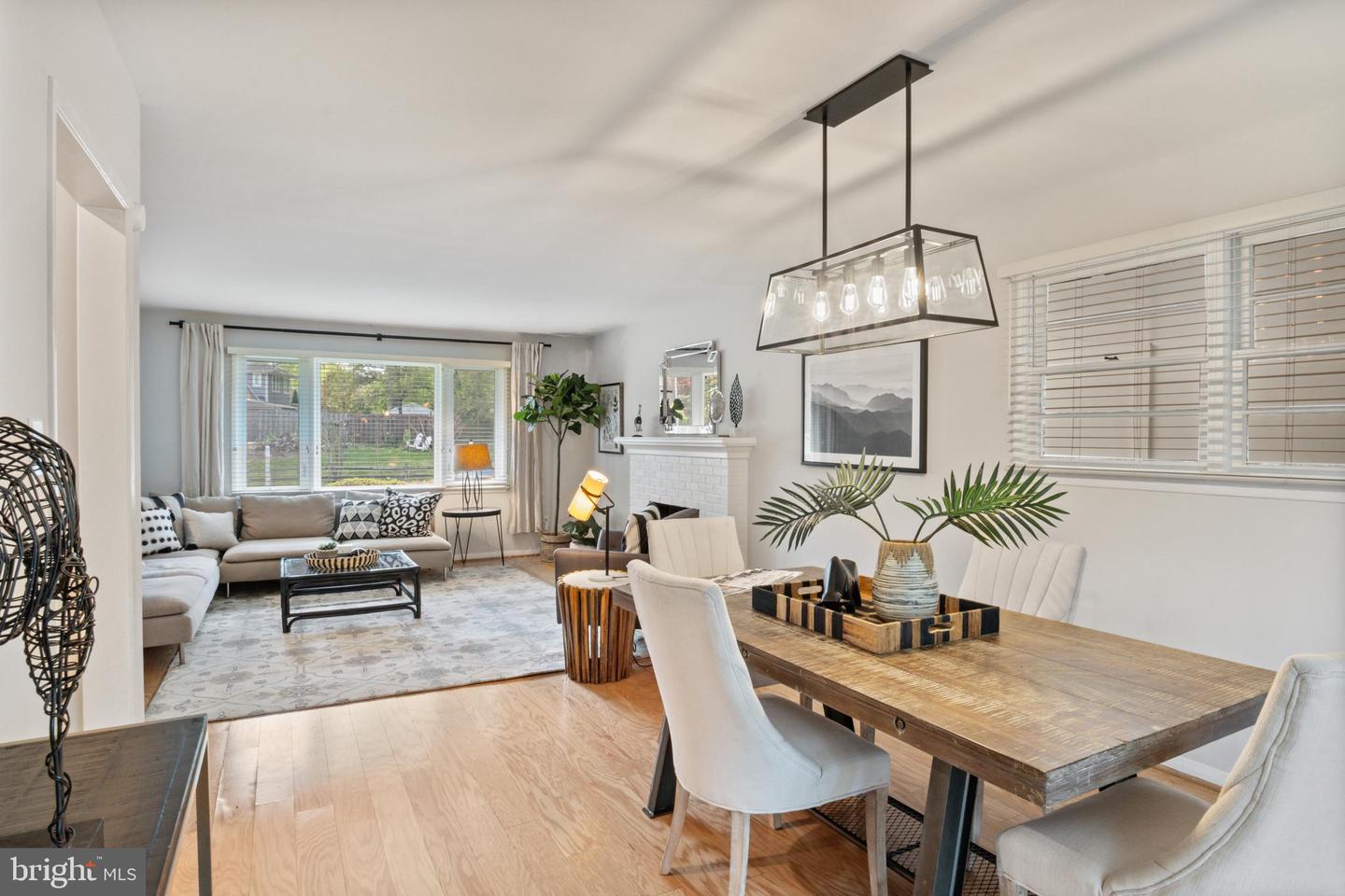 8318 FELTON LN, ALEXANDRIA, Virginia 22308, 4 Bedrooms Bedrooms, ,3 BathroomsBathrooms,Residential,For sale,8318 FELTON LN,VAFX2235490 MLS # VAFX2235490