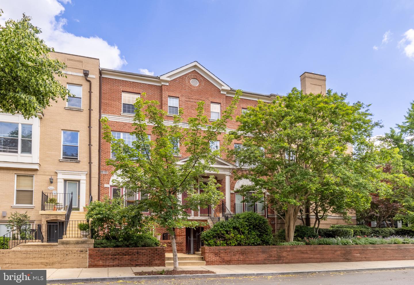 2403 20TH ST NW #1109, WASHINGTON, District Of Columbia 20009, 2 Bedrooms Bedrooms, ,1 BathroomBathrooms,Residential,For sale,2403 20TH ST NW #1109,DCDC2196608 MLS # DCDC2196608