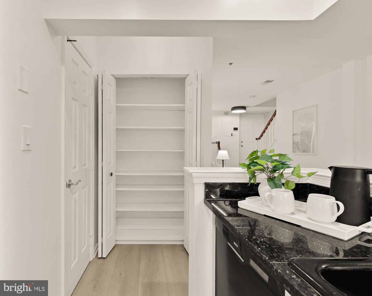 2403 20TH ST NW #1109, WASHINGTON, District Of Columbia 20009, 2 Bedrooms Bedrooms, ,1 BathroomBathrooms,Residential,For sale,2403 20TH ST NW #1109,DCDC2196608 MLS # DCDC2196608