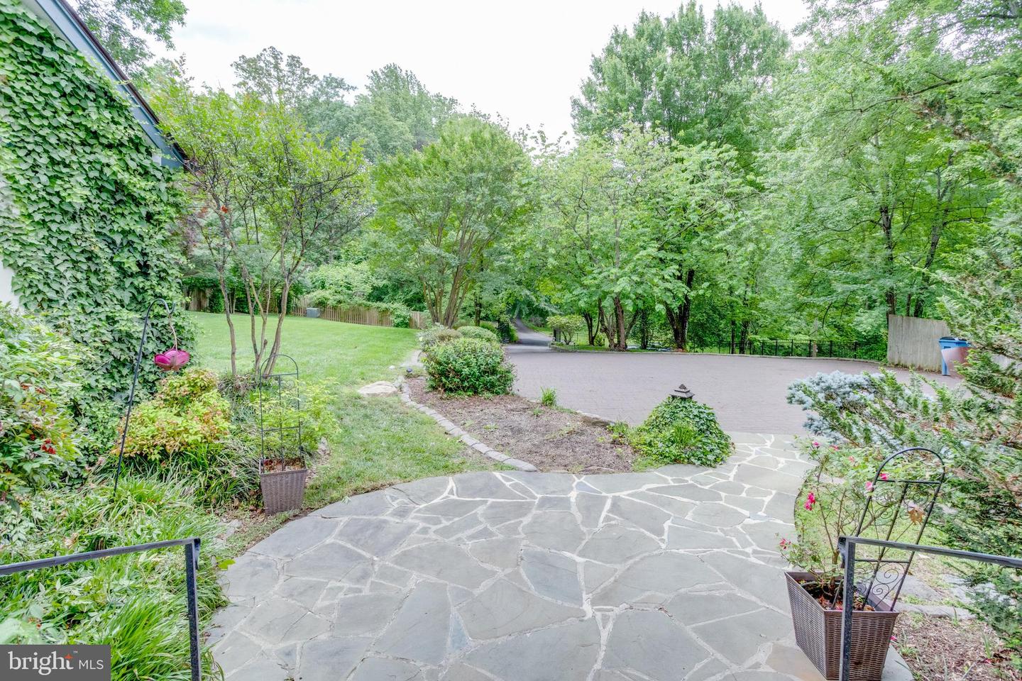 8604 TOBIN RD, ANNANDALE, Virginia 22003, 4 Bedrooms Bedrooms, ,3 BathroomsBathrooms,Residential,For sale,8604 TOBIN RD,VAFX2235654 MLS # VAFX2235654