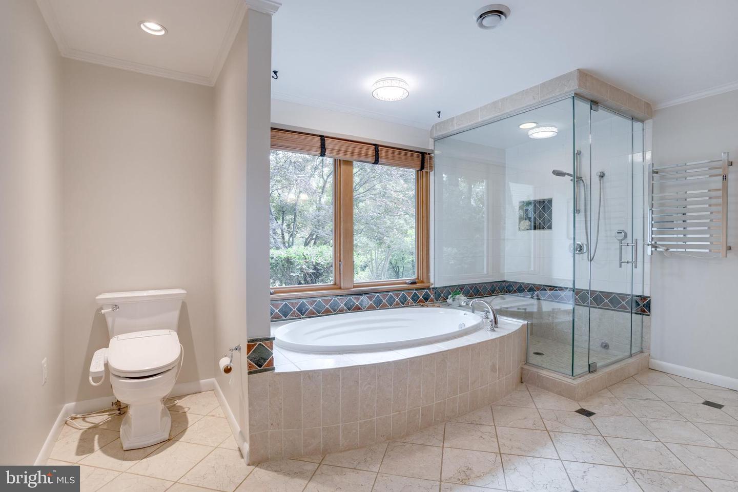 8604 TOBIN RD, ANNANDALE, Virginia 22003, 4 Bedrooms Bedrooms, ,3 BathroomsBathrooms,Residential,For sale,8604 TOBIN RD,VAFX2235654 MLS # VAFX2235654