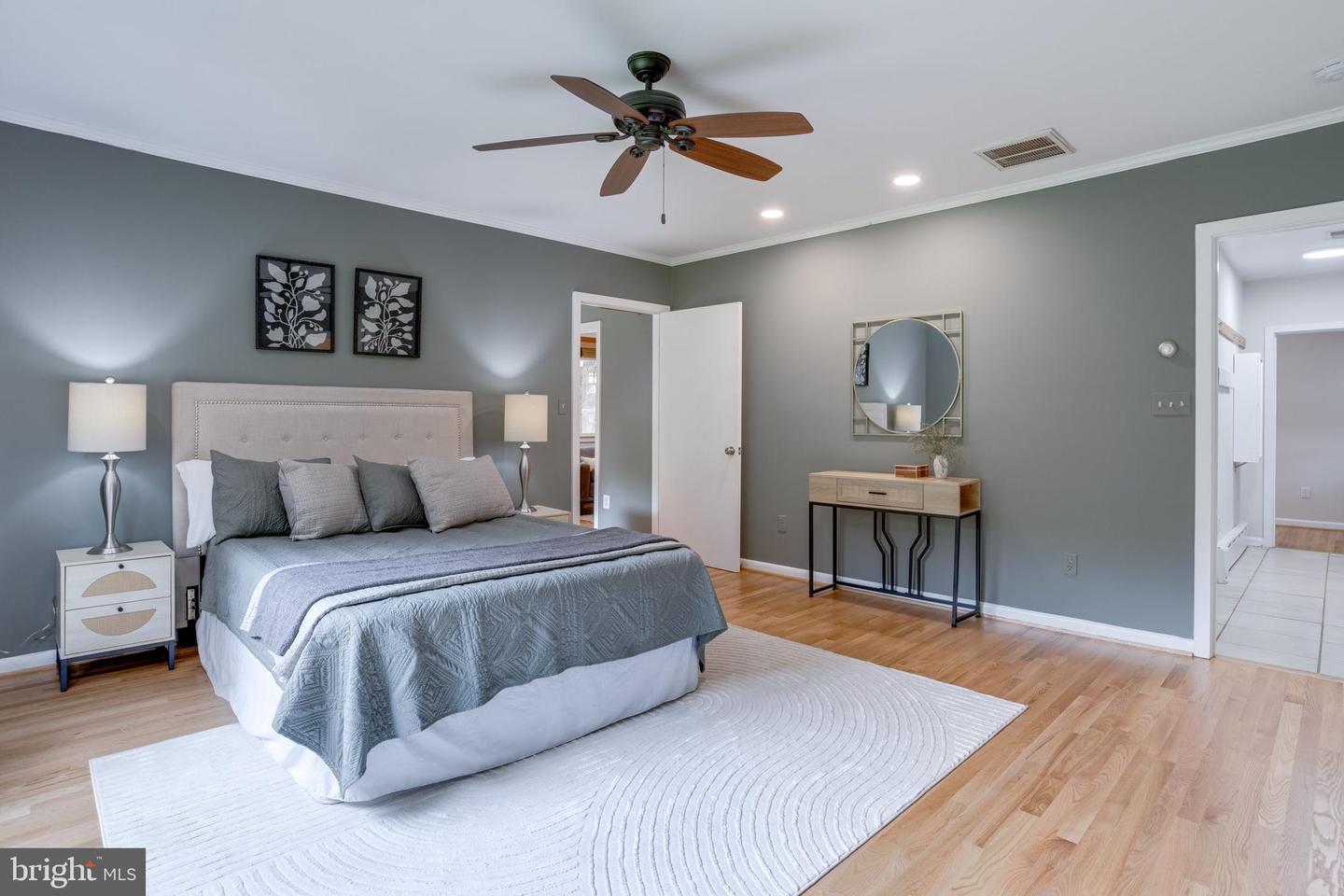 8604 TOBIN RD, ANNANDALE, Virginia 22003, 4 Bedrooms Bedrooms, ,3 BathroomsBathrooms,Residential,For sale,8604 TOBIN RD,VAFX2235654 MLS # VAFX2235654