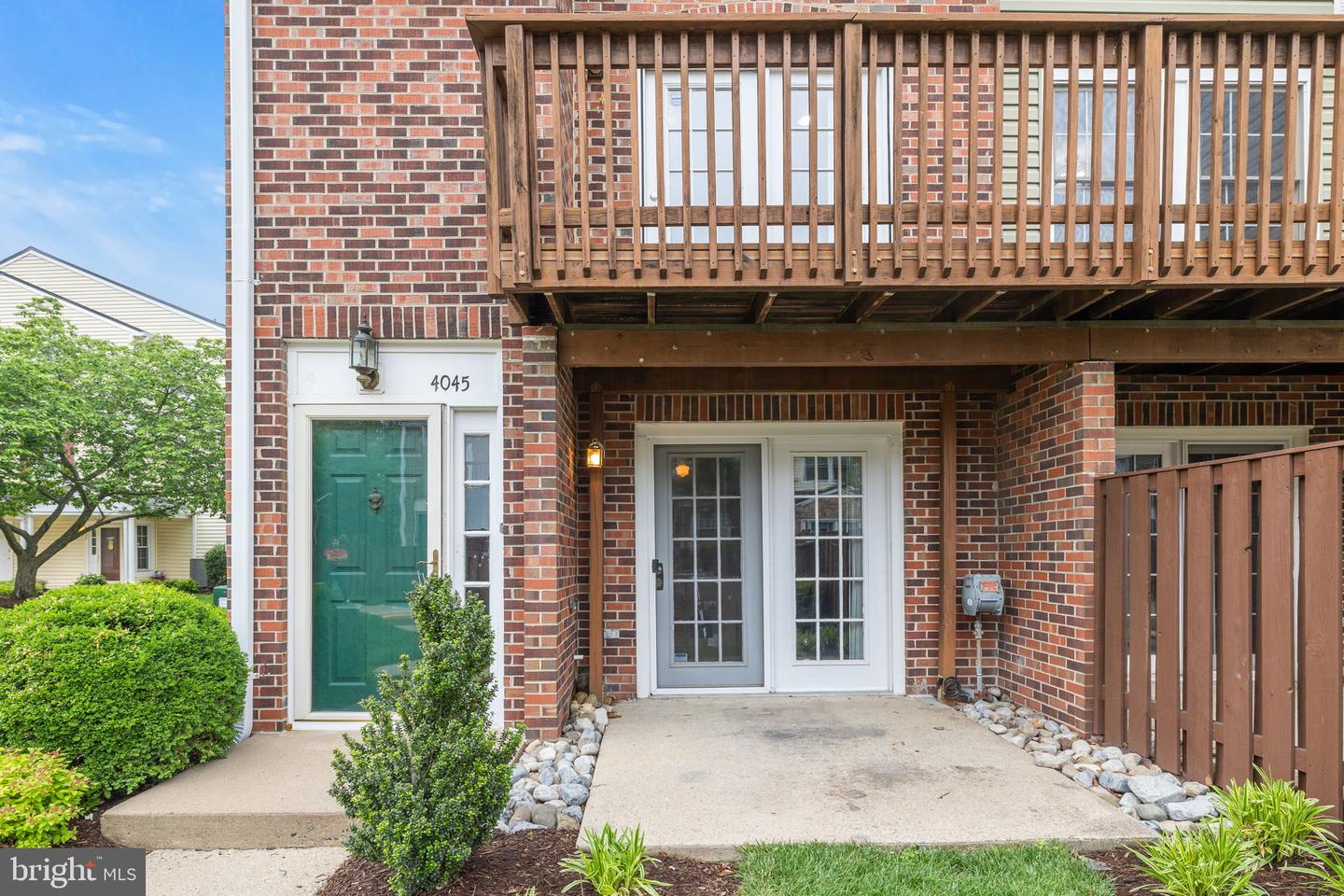 4045 CHETHAM WAY, WOODBRIDGE, Virginia 22192, 3 Bedrooms Bedrooms, ,2 BathroomsBathrooms,Residential,For sale,4045 CHETHAM WAY,VAPW2092732 MLS # VAPW2092732
