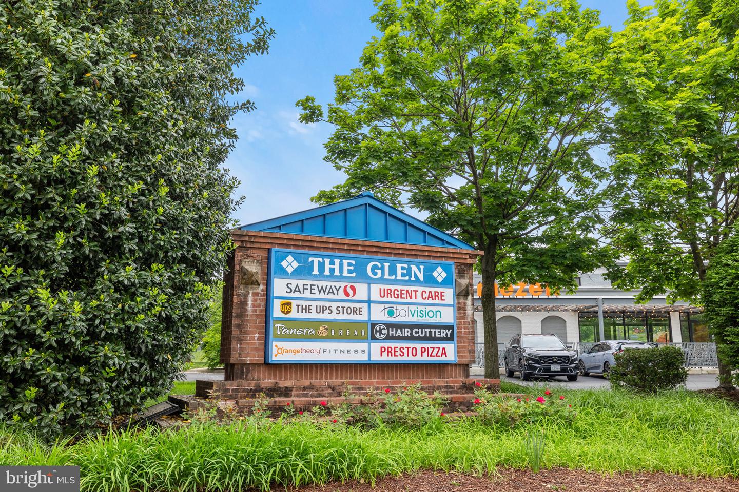 4045 CHETHAM WAY, WOODBRIDGE, Virginia 22192, 3 Bedrooms Bedrooms, ,2 BathroomsBathrooms,Residential,For sale,4045 CHETHAM WAY,VAPW2092732 MLS # VAPW2092732