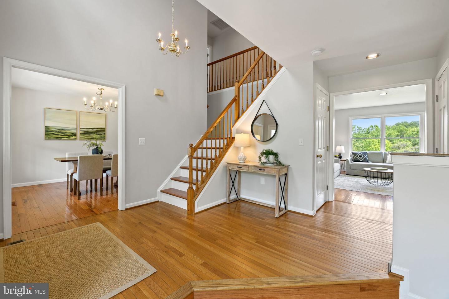5722 POND VIEW LN, BROAD RUN, Virginia 20137, 4 Bedrooms Bedrooms, ,3 BathroomsBathrooms,Residential,For sale,5722 POND VIEW LN,VAFQ2016460 MLS # VAFQ2016460