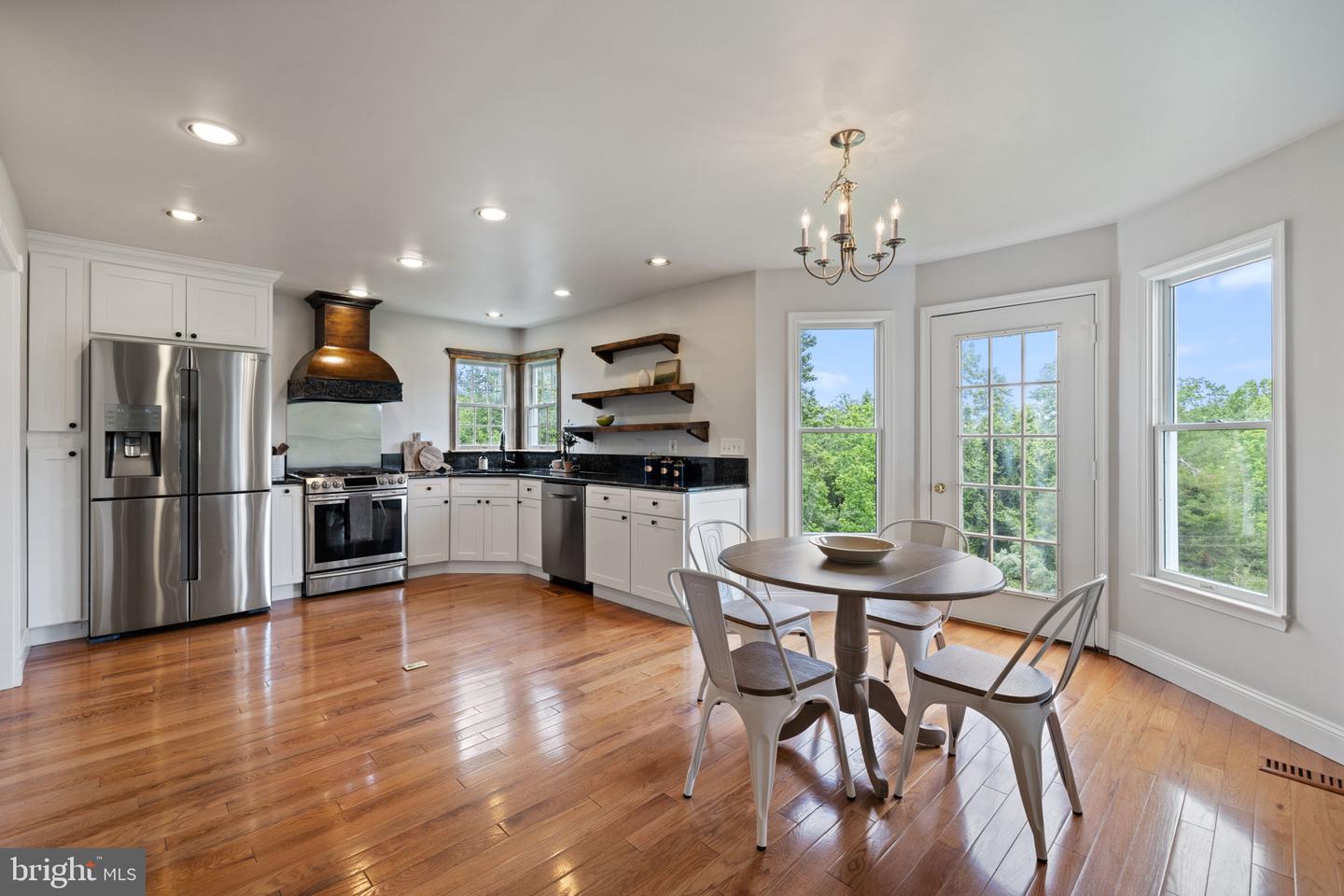 5722 POND VIEW LN, BROAD RUN, Virginia 20137, 4 Bedrooms Bedrooms, ,3 BathroomsBathrooms,Residential,For sale,5722 POND VIEW LN,VAFQ2016460 MLS # VAFQ2016460